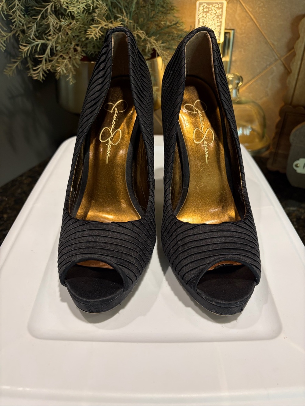 Jessica Simpson Debista Pleated Peep-toe Heels
